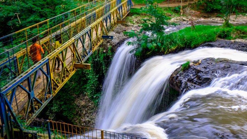 Maribaya Lembang, Wisata Alam Memukau di Bandung